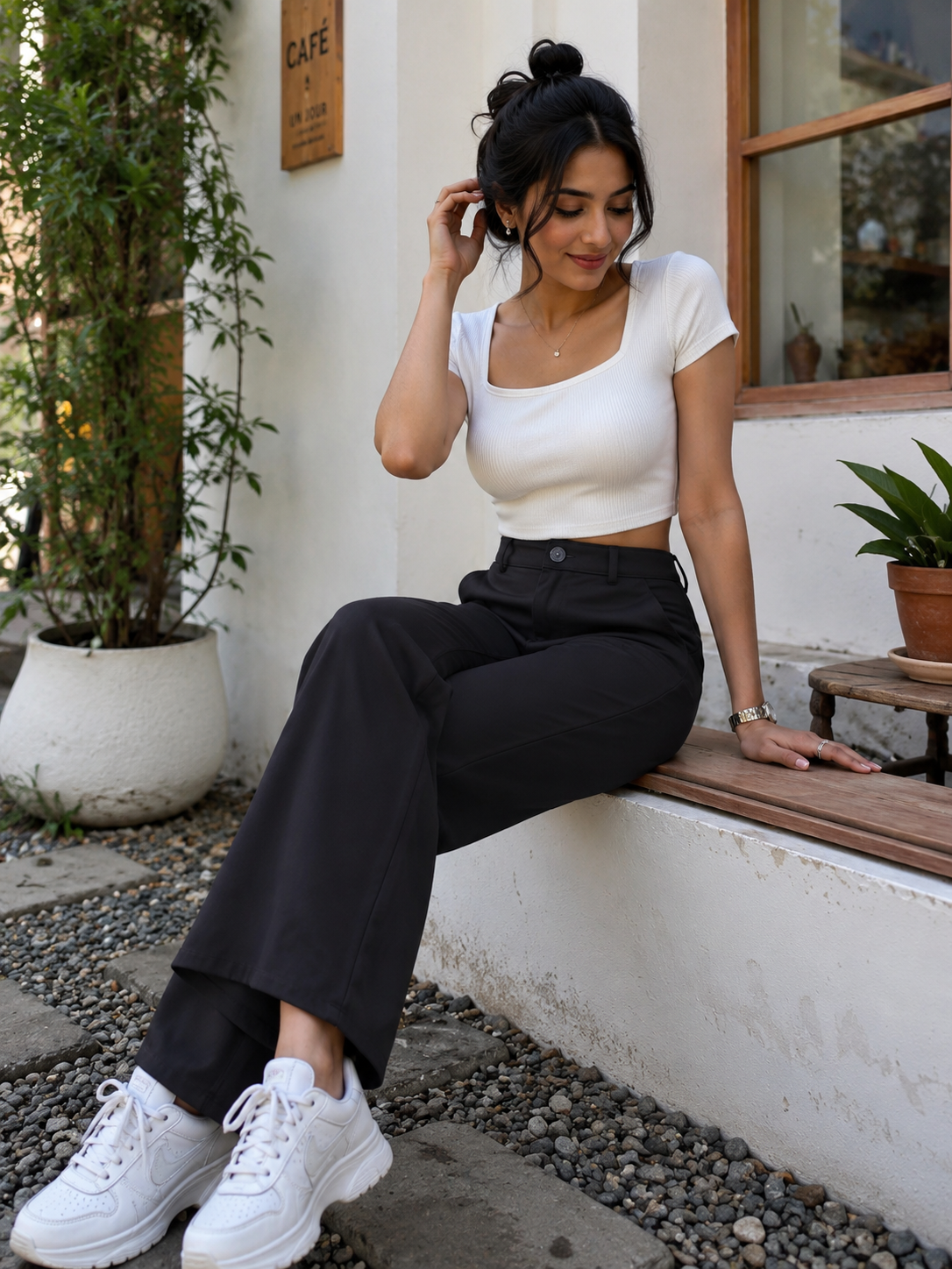 Women's Wide-Leg Trousers