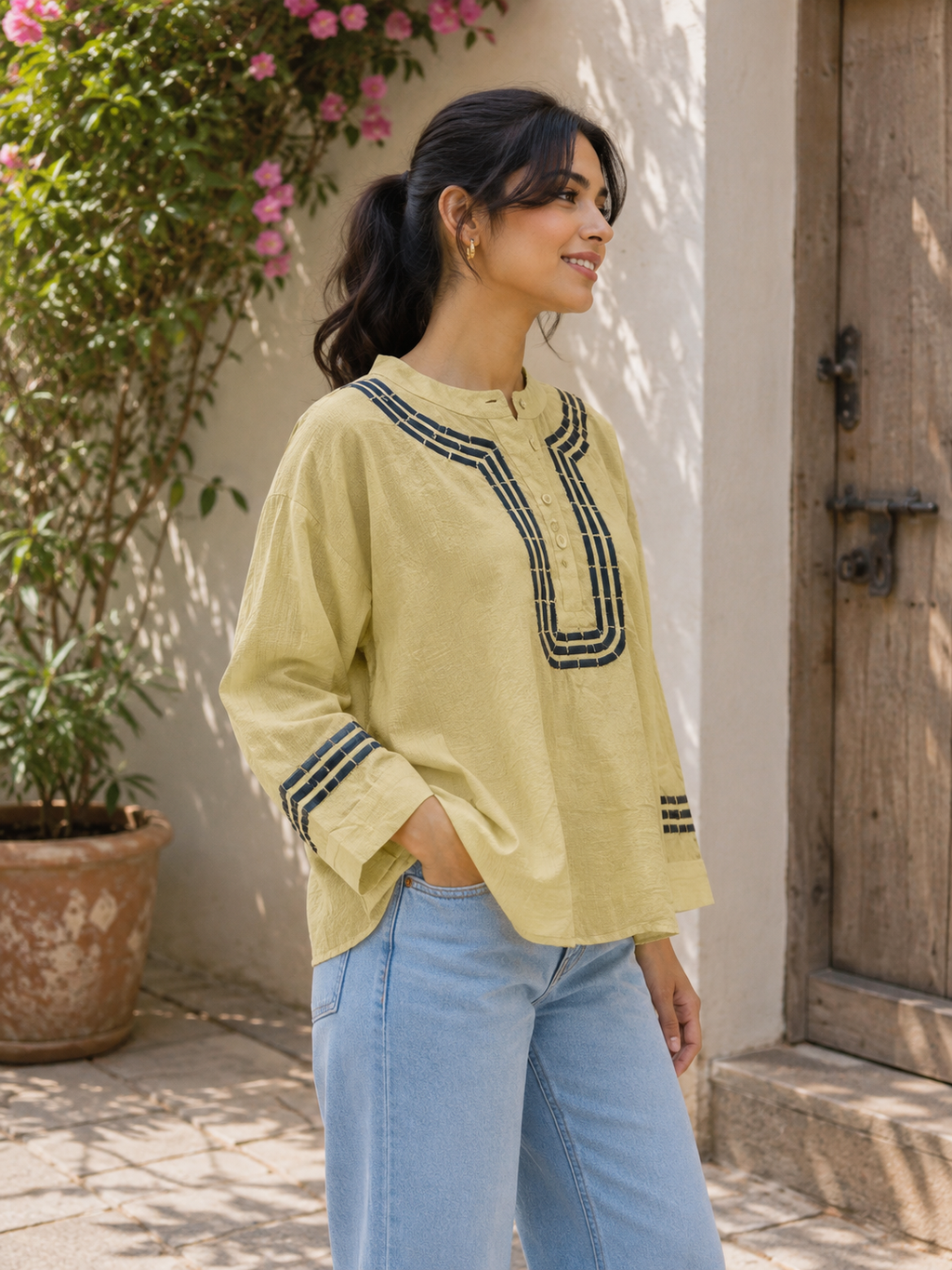 Women’s Embroidered Straight-Fit Kurti