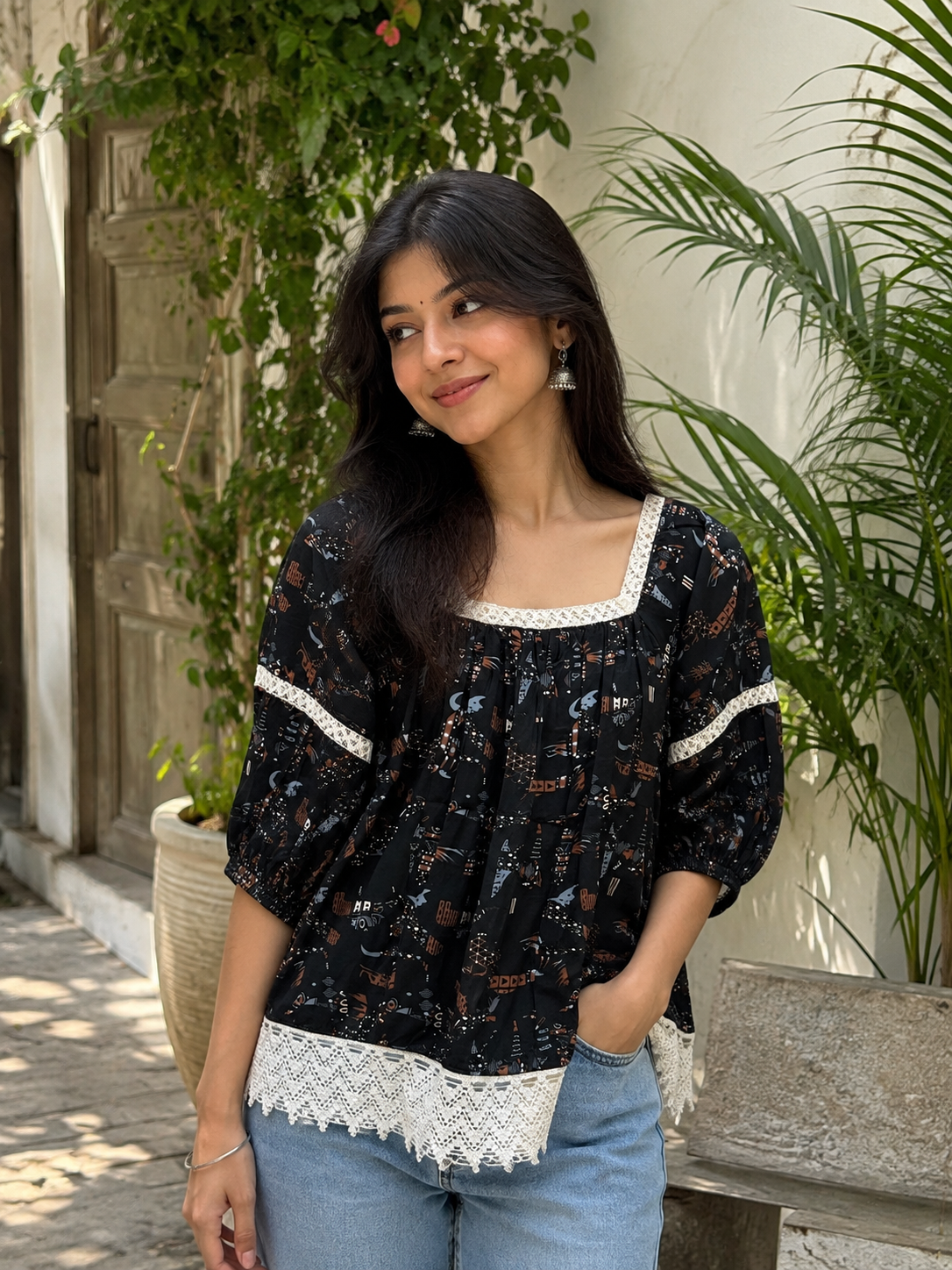 Printed peasant blouse / casual top