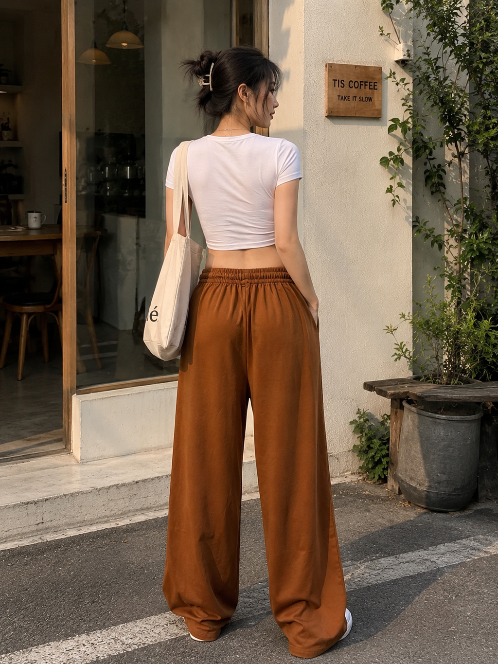 Straight Fit Lower