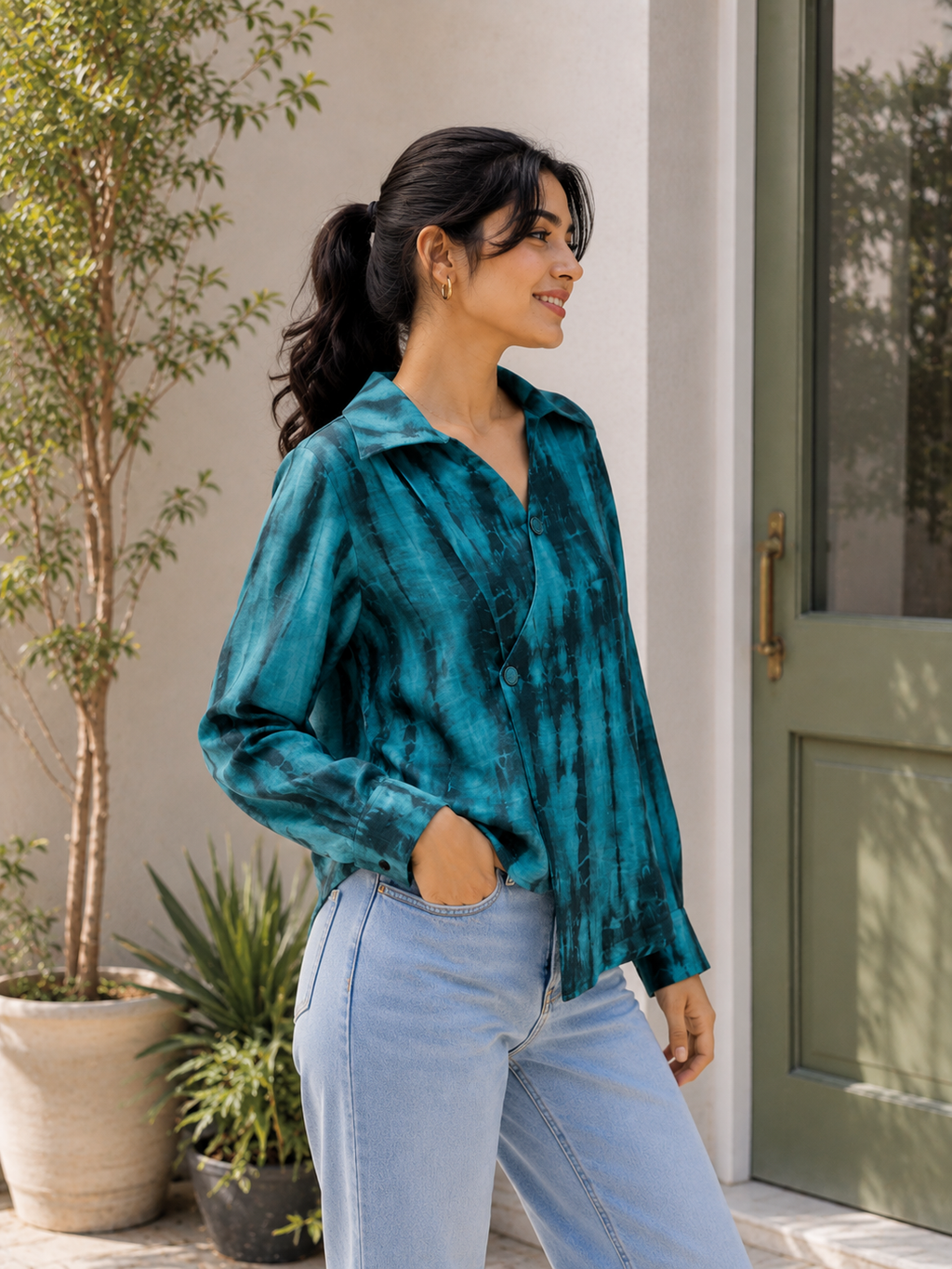 Printed Top Sky  Blue and Charcoal tone.