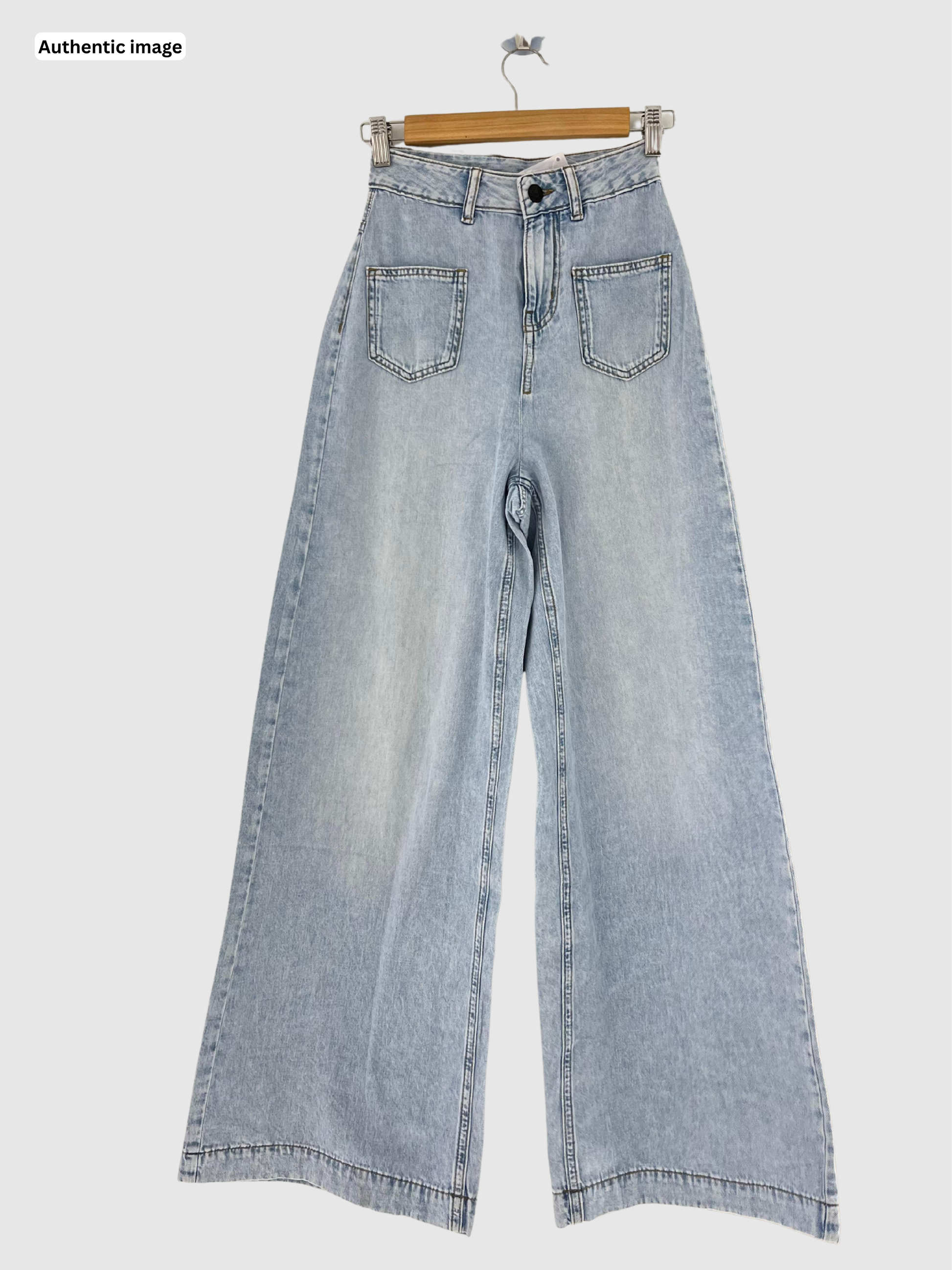 Wide Leg Jeans with Front Pockets for Women