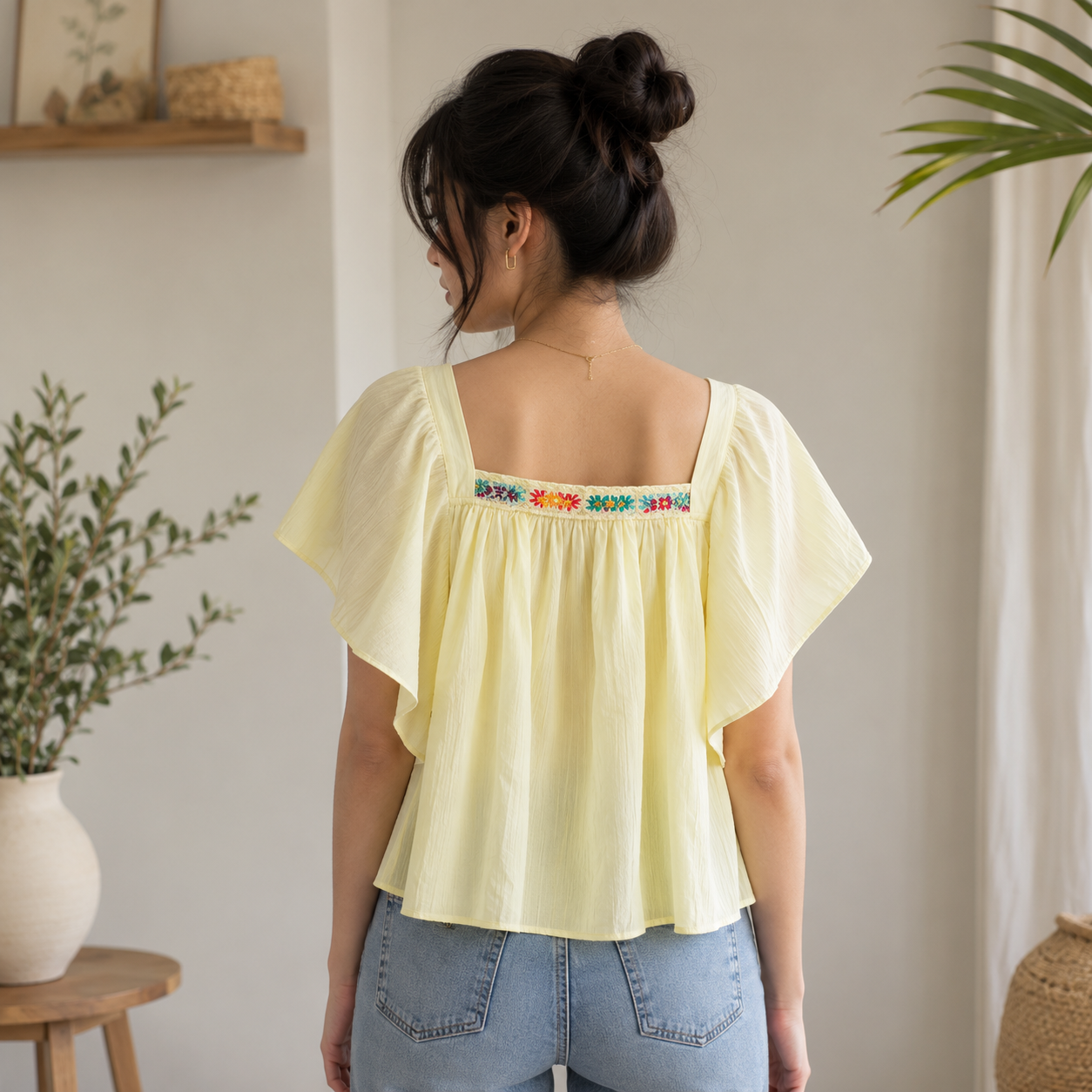 Top square neck