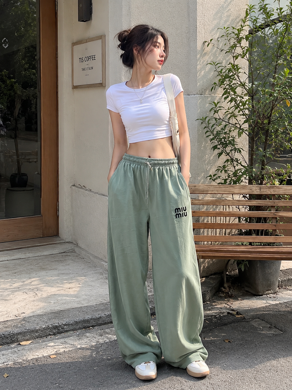 Straight Fit Lower
