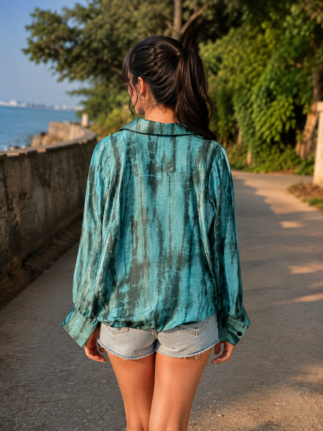 Printed Top Sky  Blue and Charcoal tone.